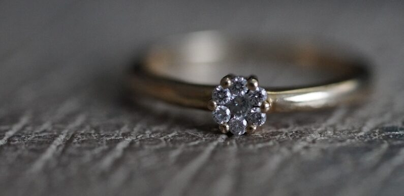 Investieren in Schmuck – macht das Sinn?